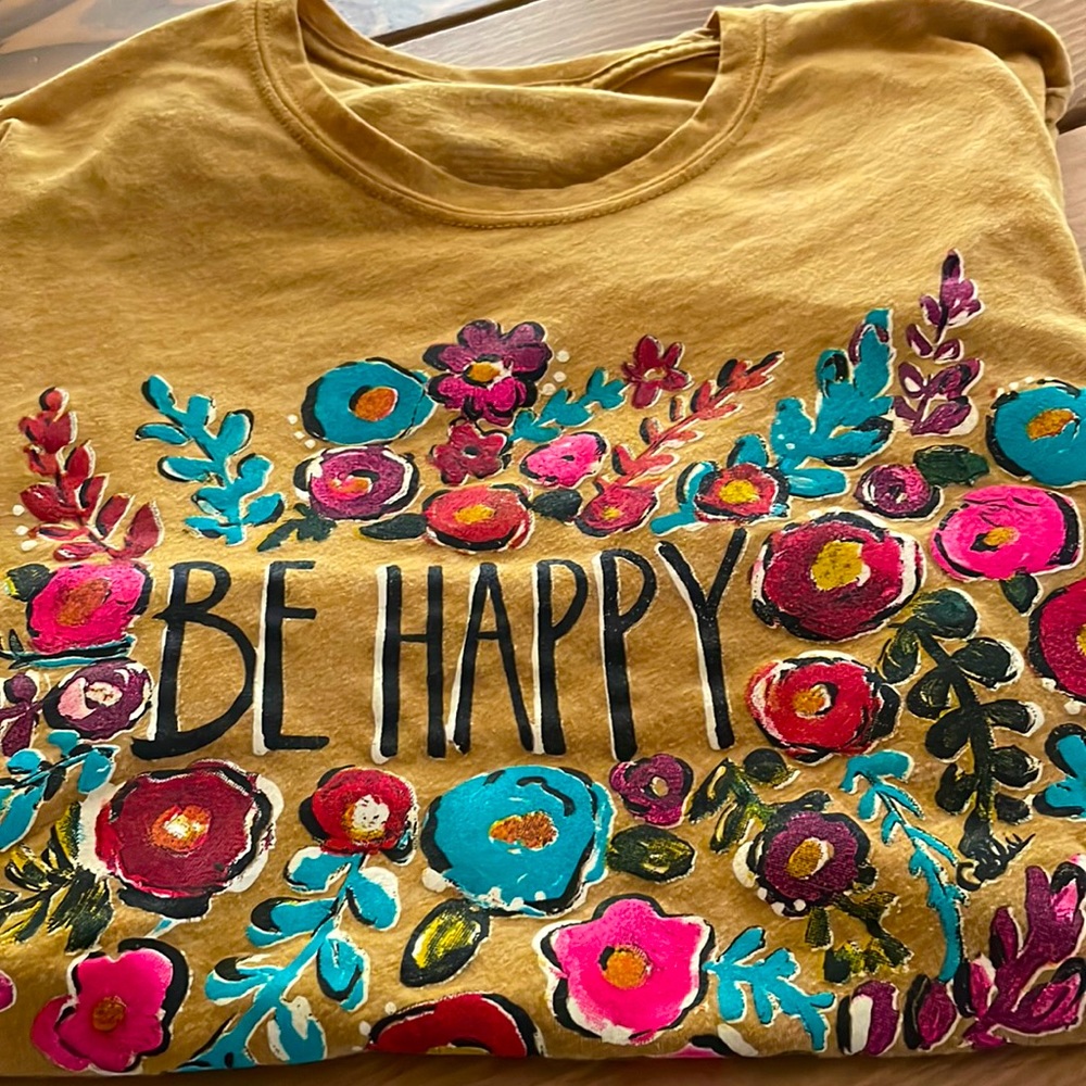 “Be Happy” Tee